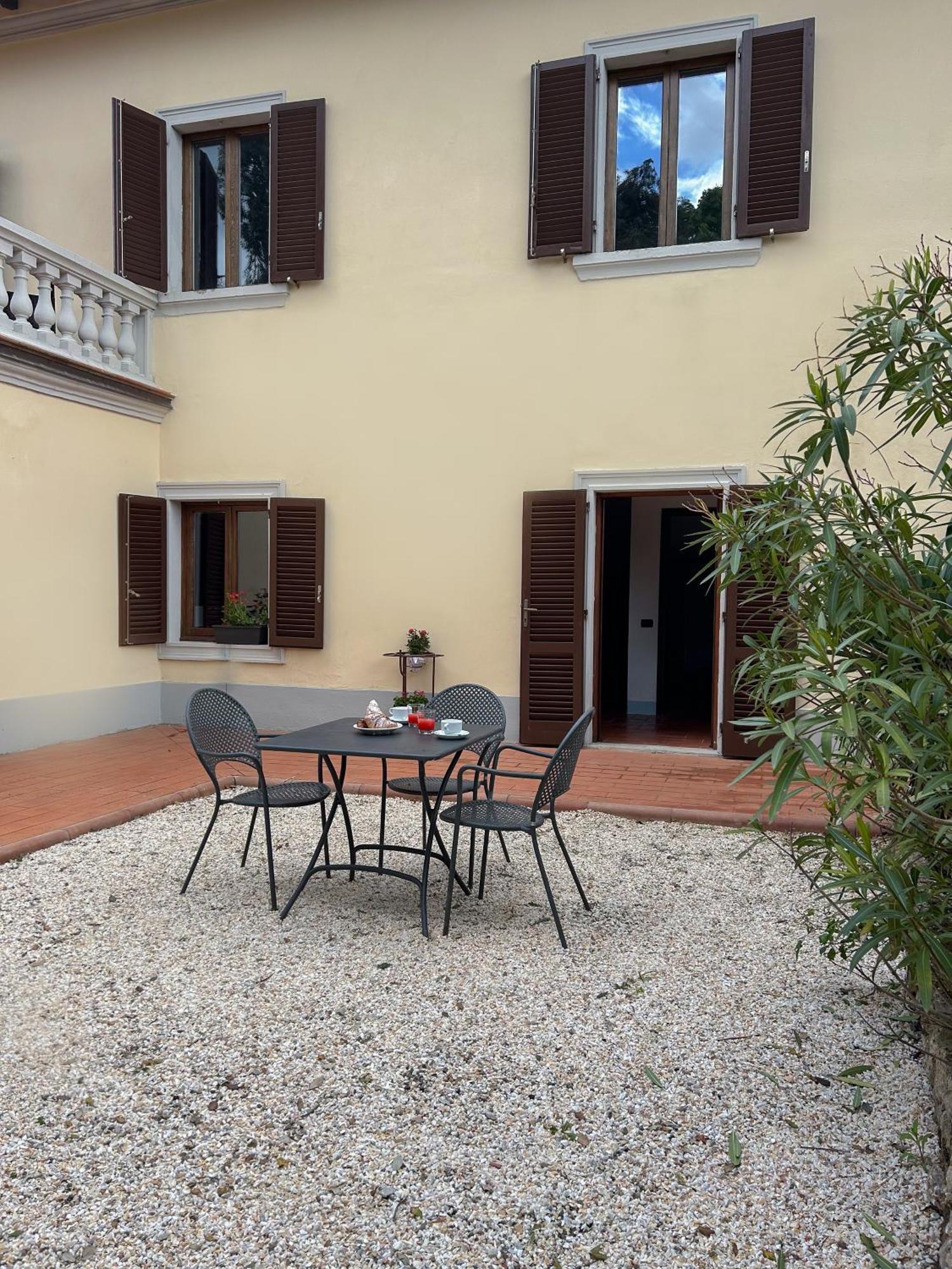 Mucellena Aparthotel Casole dʼElsa