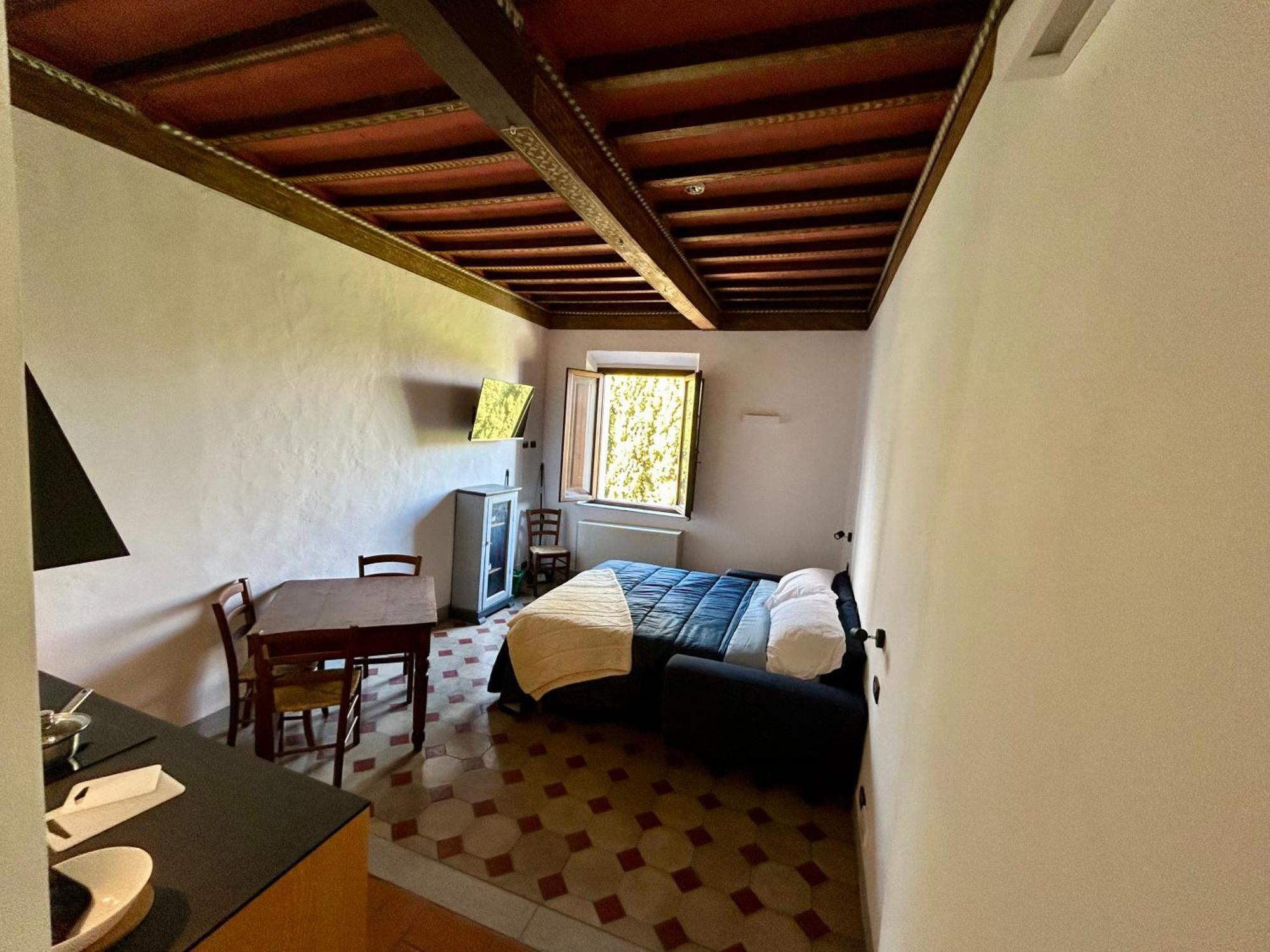 Mucellena Aparthotel 5*