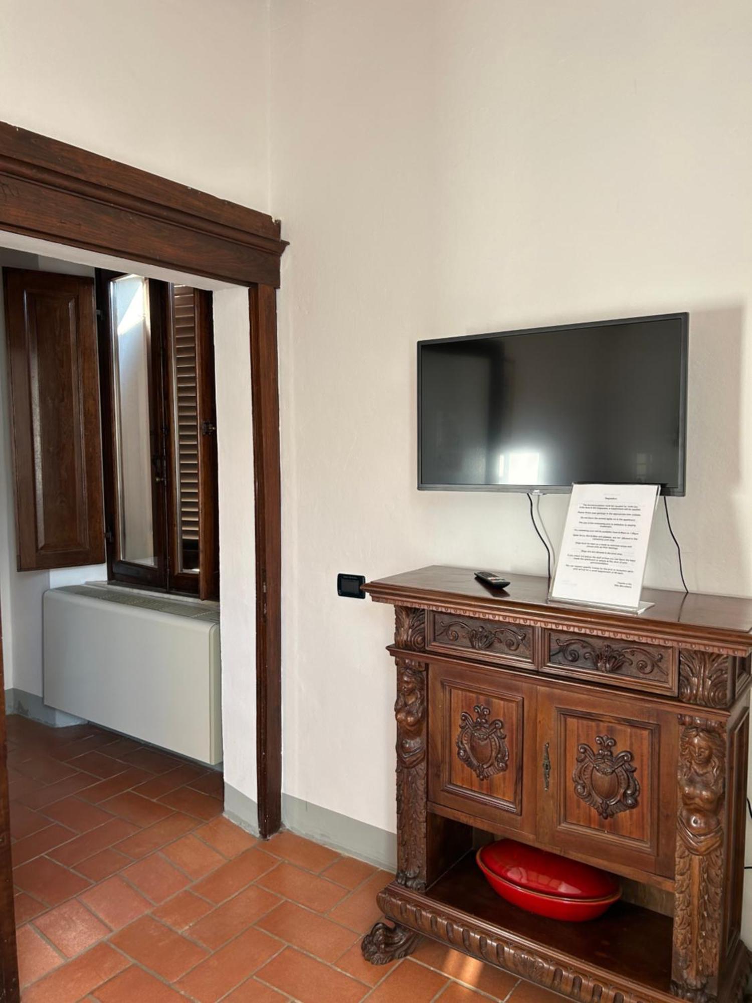Mucellena Aparthotel 5*