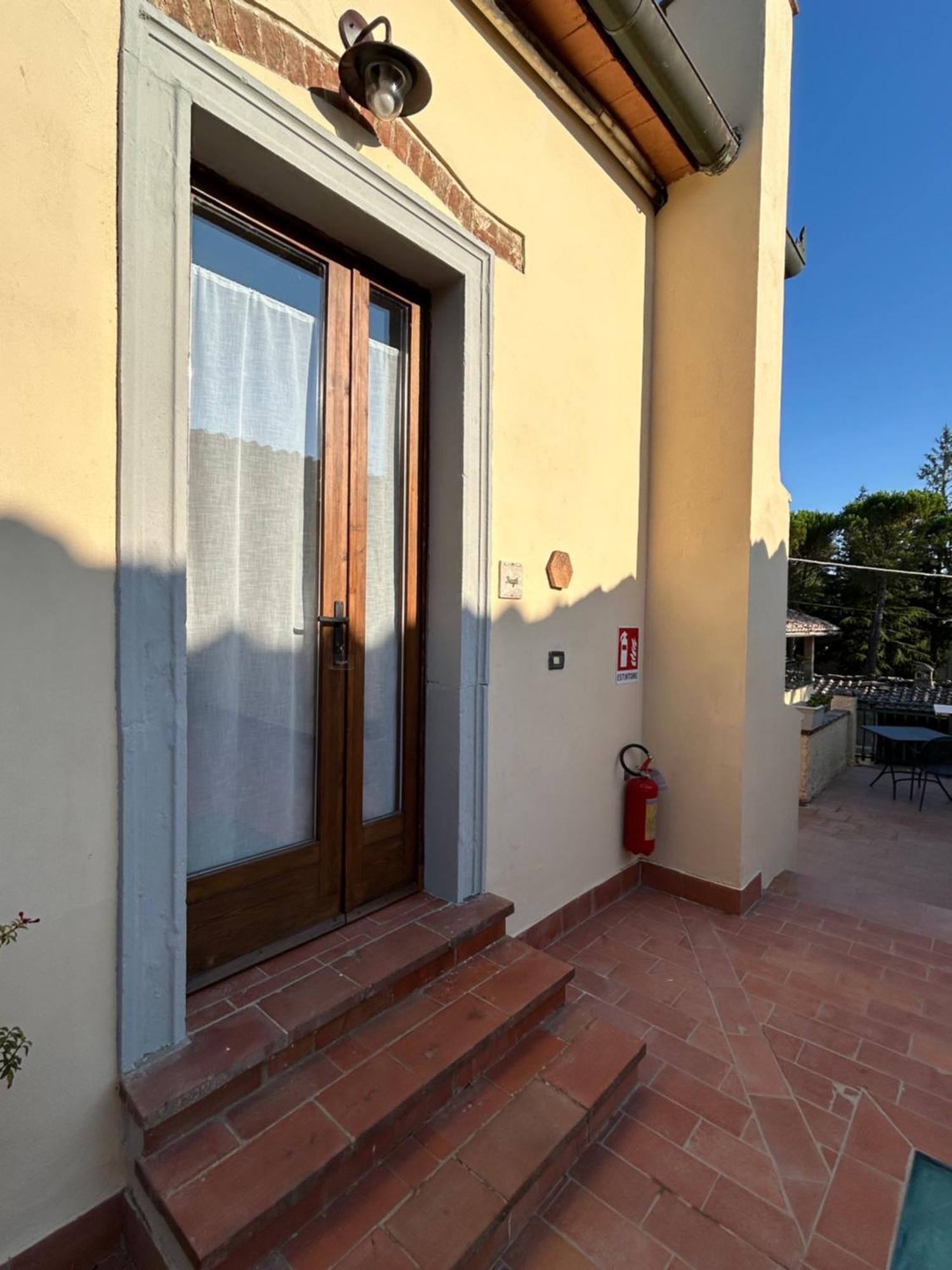 Mucellena Aparthotel Casole dʼElsa